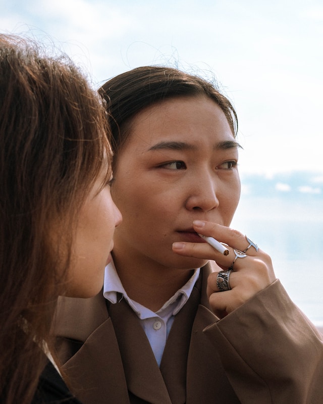 Любовная зависимость формирует созависимые отношения. созависимые отношения